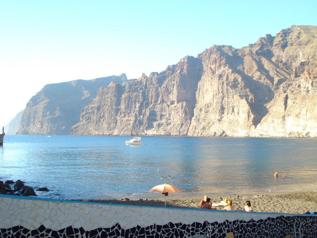 Suites Los Gigantes By Apartamentos Estrella Del Norte Акантиладо-де-Лос-Хигантес Экстерьер фото